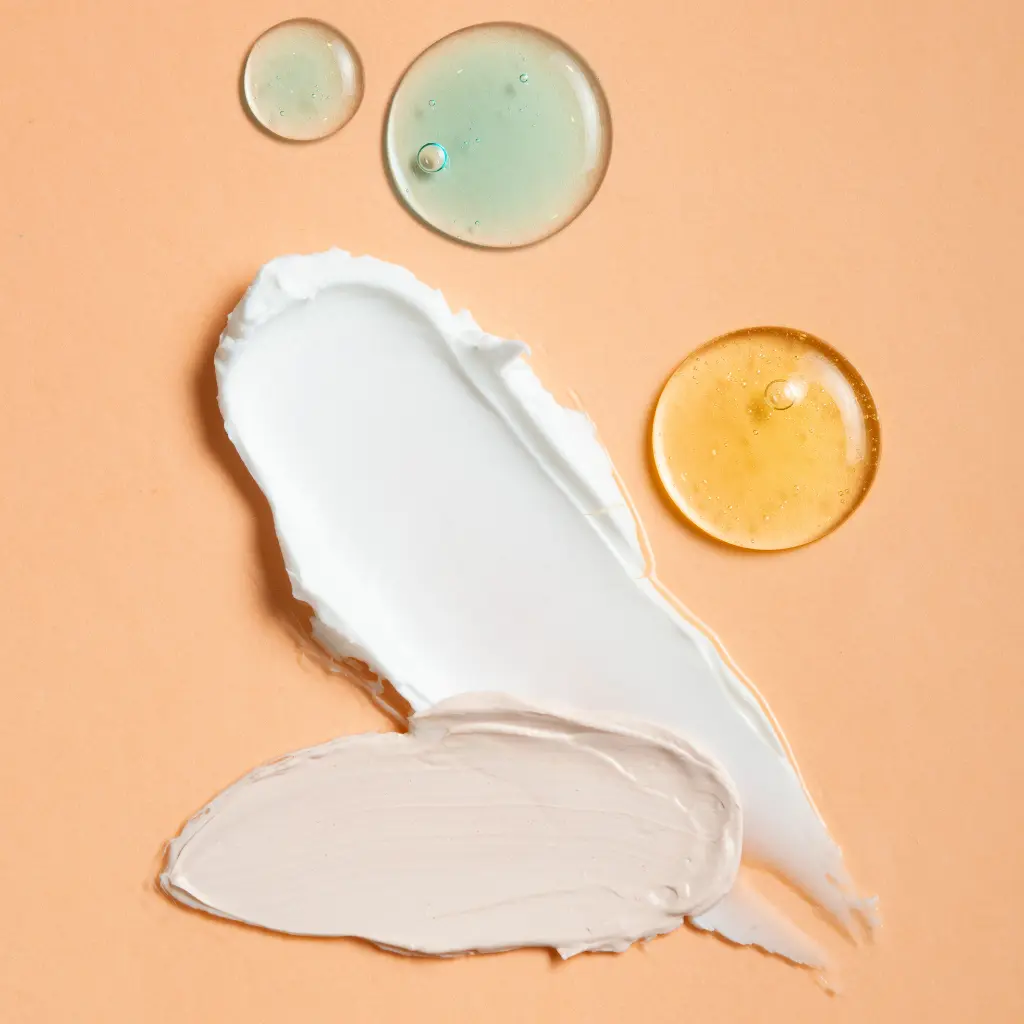 Ceramide vs hyaluronic acid for dry skin