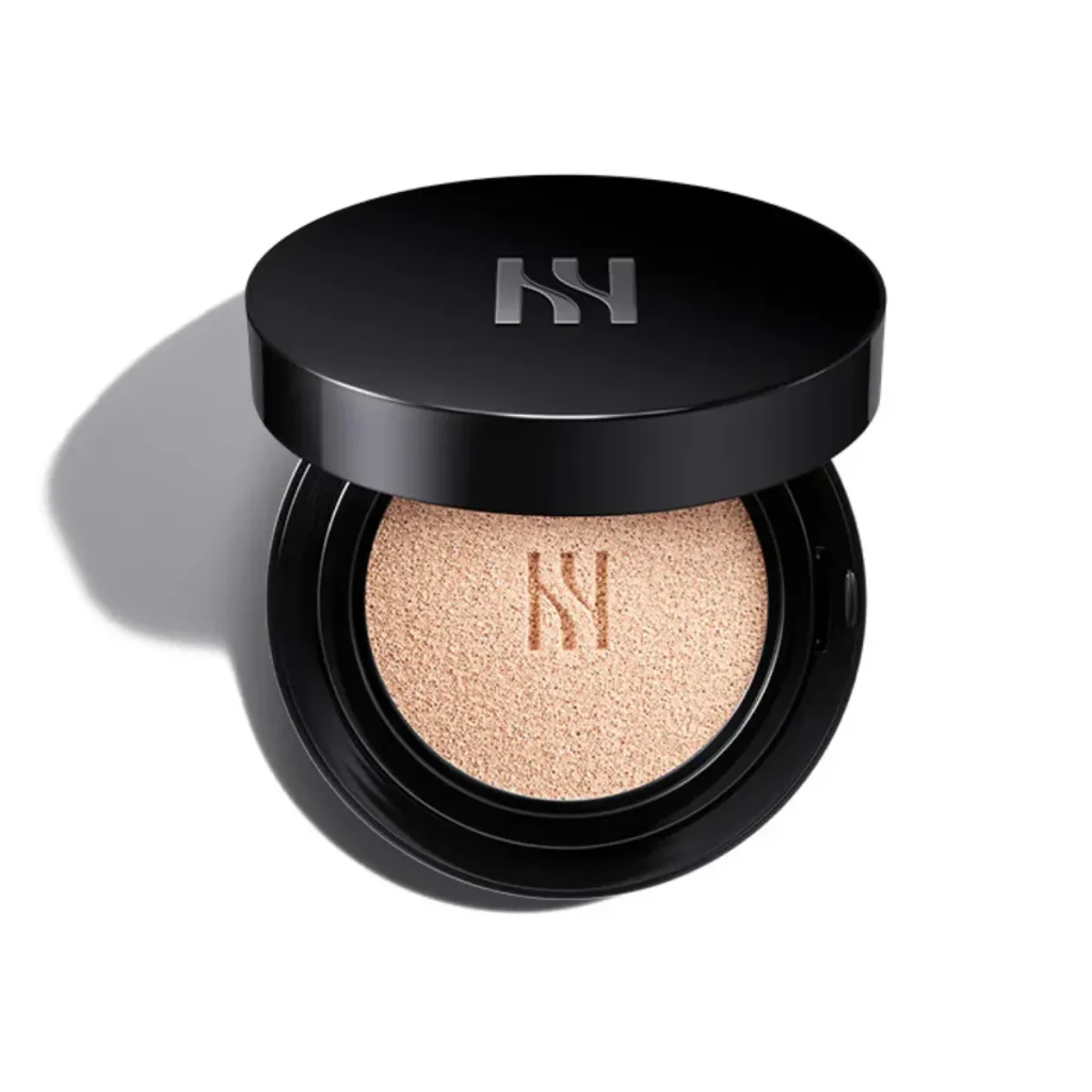 HERA Black Cushion for natural Korean base makeup